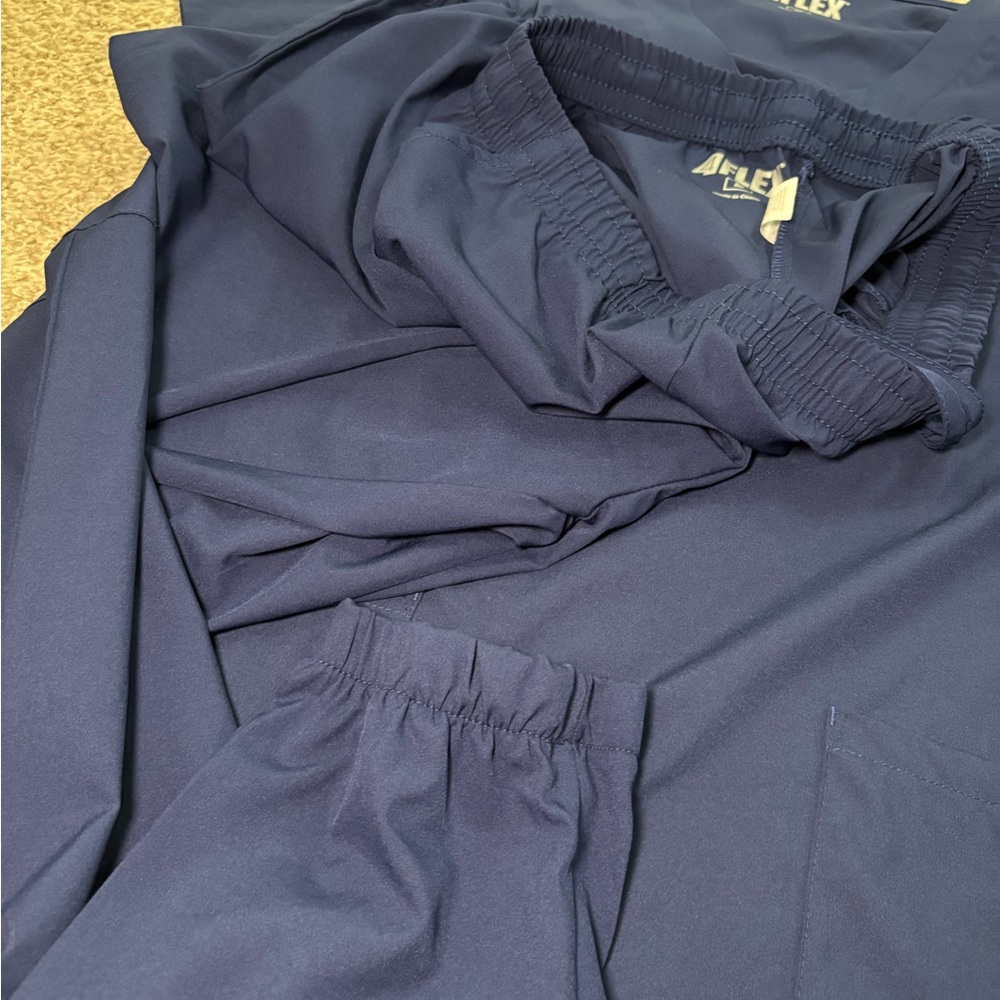 4FLEX Navy Blue Scrub Set